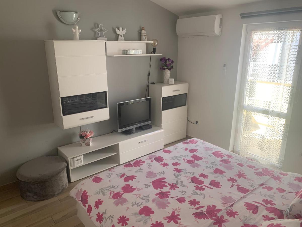 Daniela Apartament